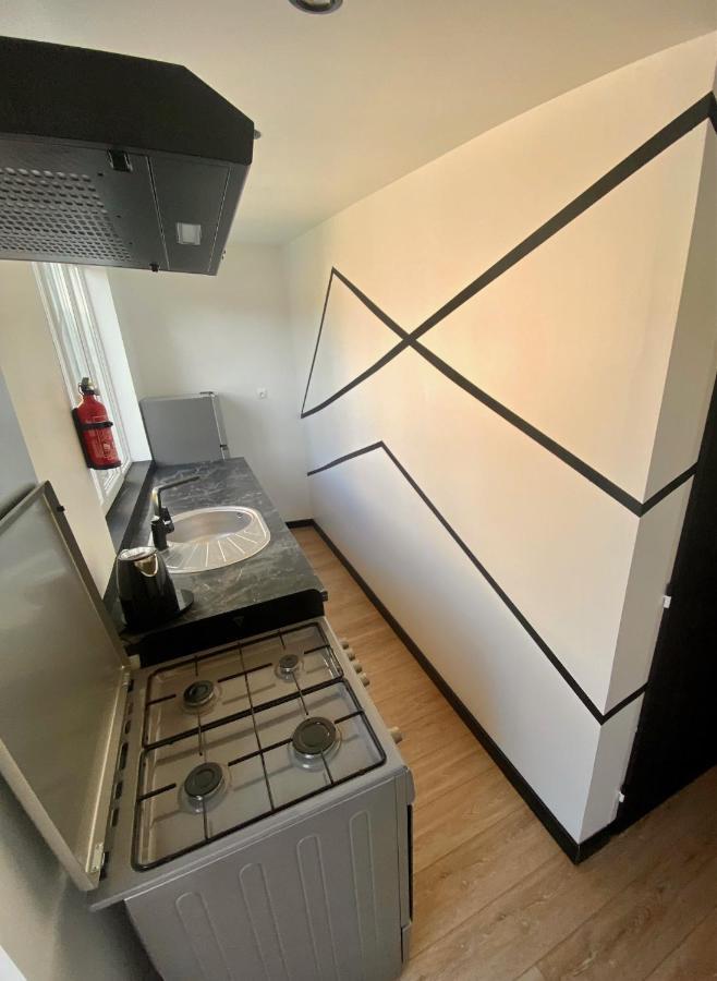 Les 3 E Bed & Breakfast Englebelmer Екстериор снимка