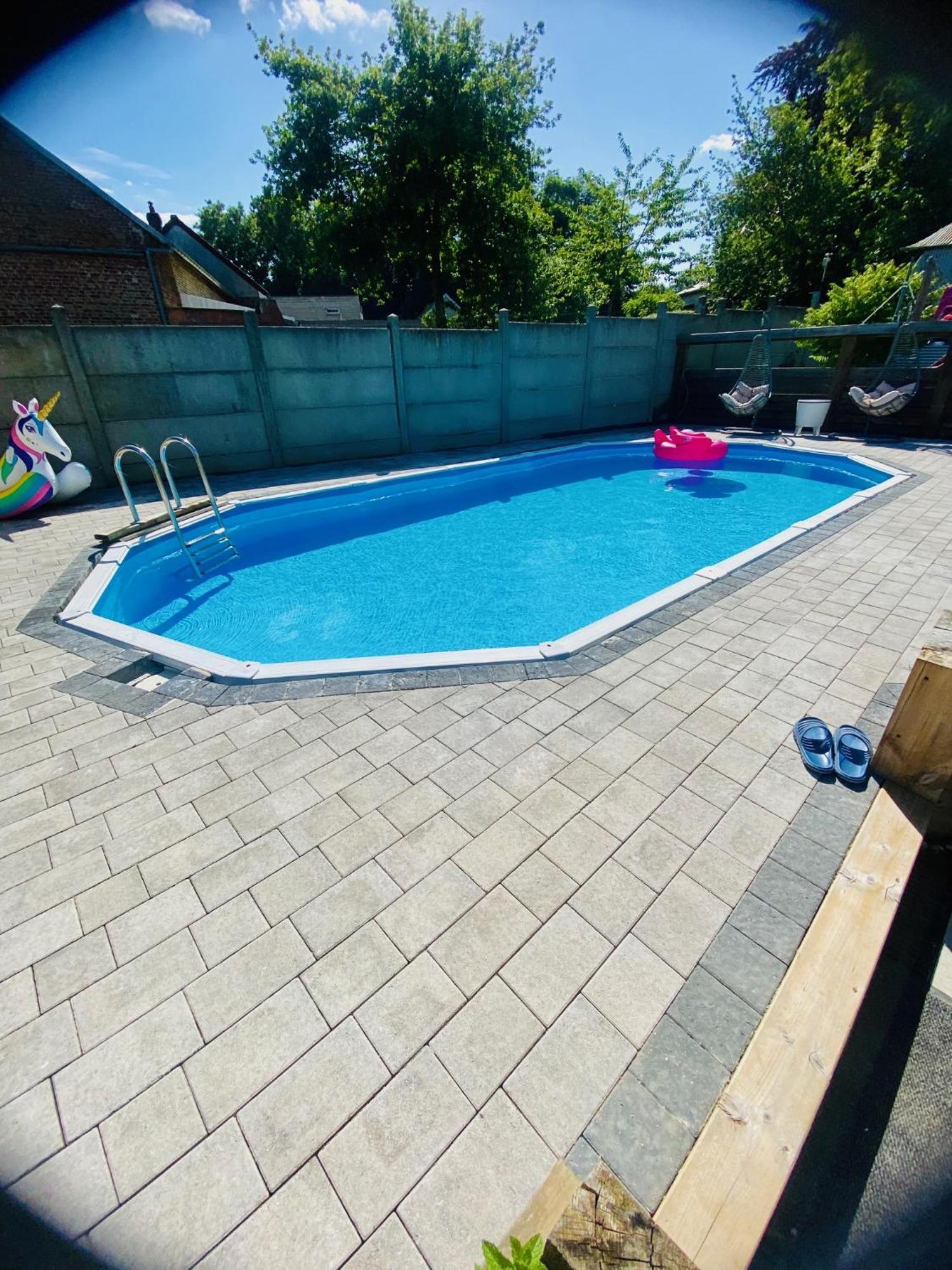 Les 3 E Bed & Breakfast Englebelmer Екстериор снимка